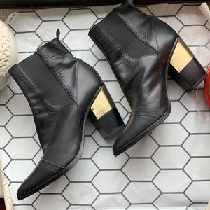 Rachel Zoe S-7 booties Black W- gold detail heel